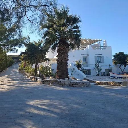 Apleton Paros Isterni (Paros)