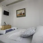 Apleton Paros 빌라 Isterni (Paros)