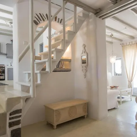 Apleton Paros Isterni (Paros)